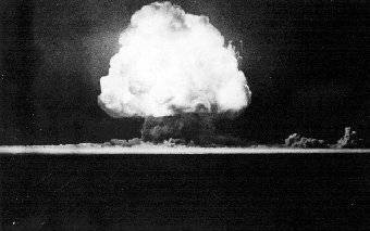 Trinity - the world's first atomic bomb explosion